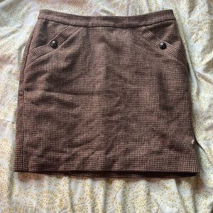 Banana Republic wool skirt, excellent condition! Size 2